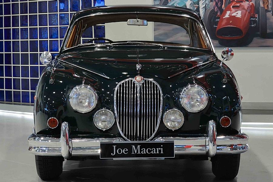 1960 Jaguar Mark 2