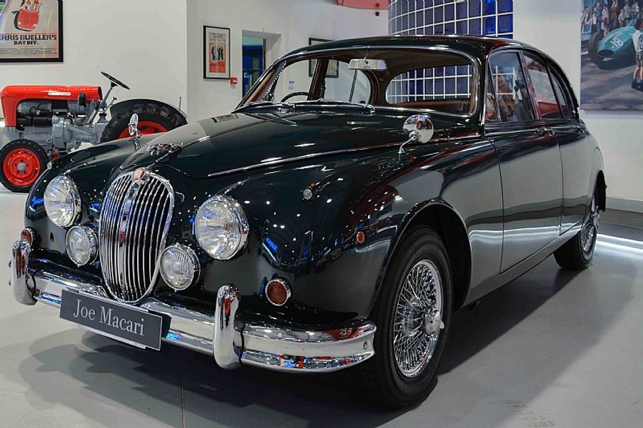 1960 Jaguar Mark 2