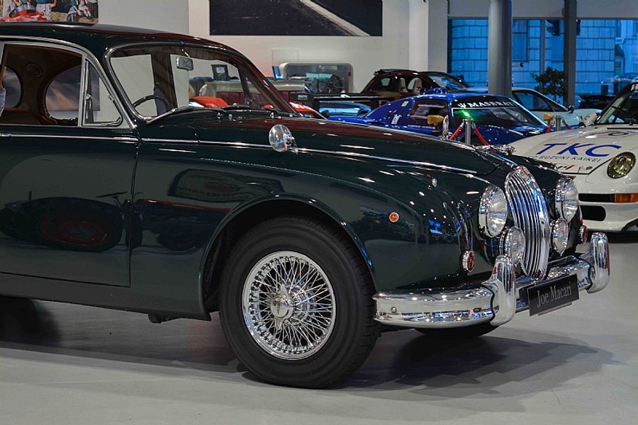 1960 Jaguar Mark 2