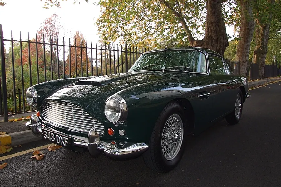 1962 Aston Martin DB4 series 4 Vantage specification