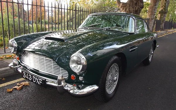 1962 Aston Martin DB4 series 4 Vantage specification
