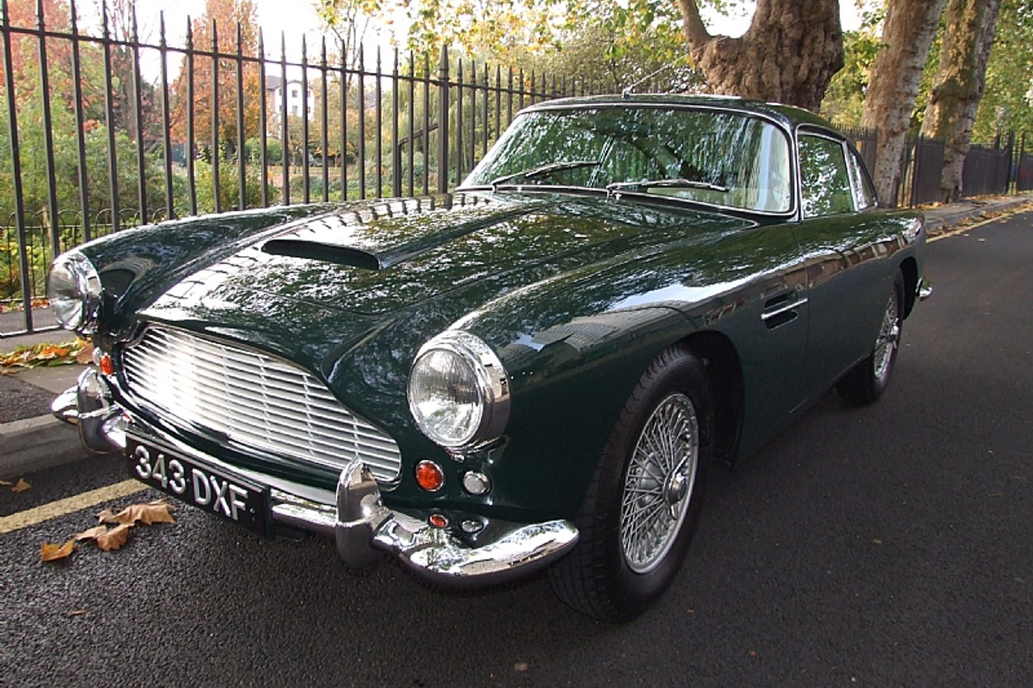 1962 Aston Martin DB4 series 4 Vantage specification