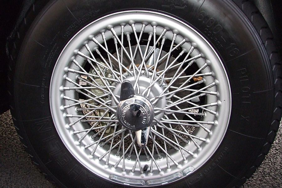 1962 Aston Martin DB4 series 4 Vantage specification