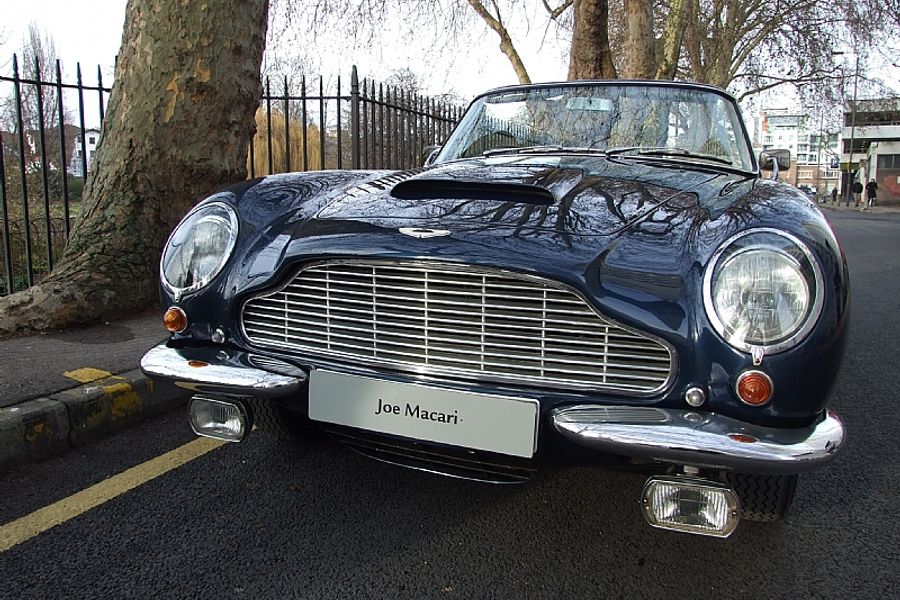 1967 Aston Martin DB6 Volante