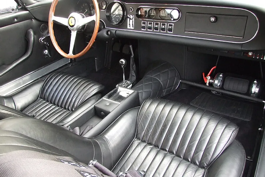 Ferrari 275 GTB Long Nose