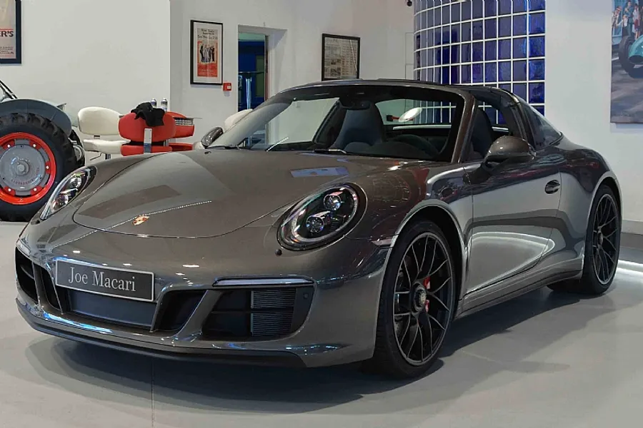 2017 Porsche Targa 4 GTS