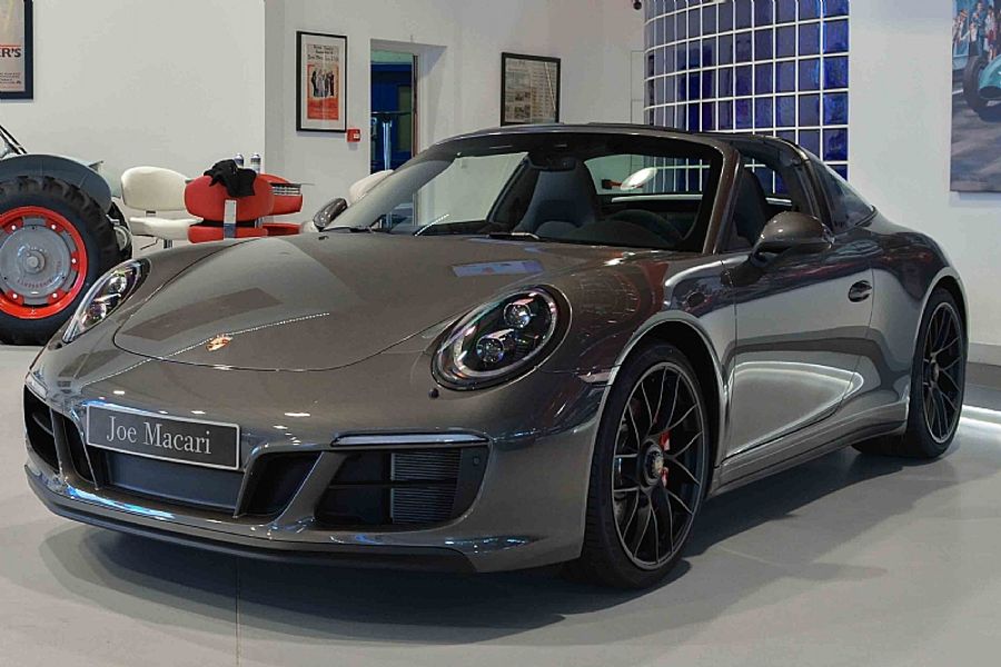 2017 Porsche Targa 4 GTS