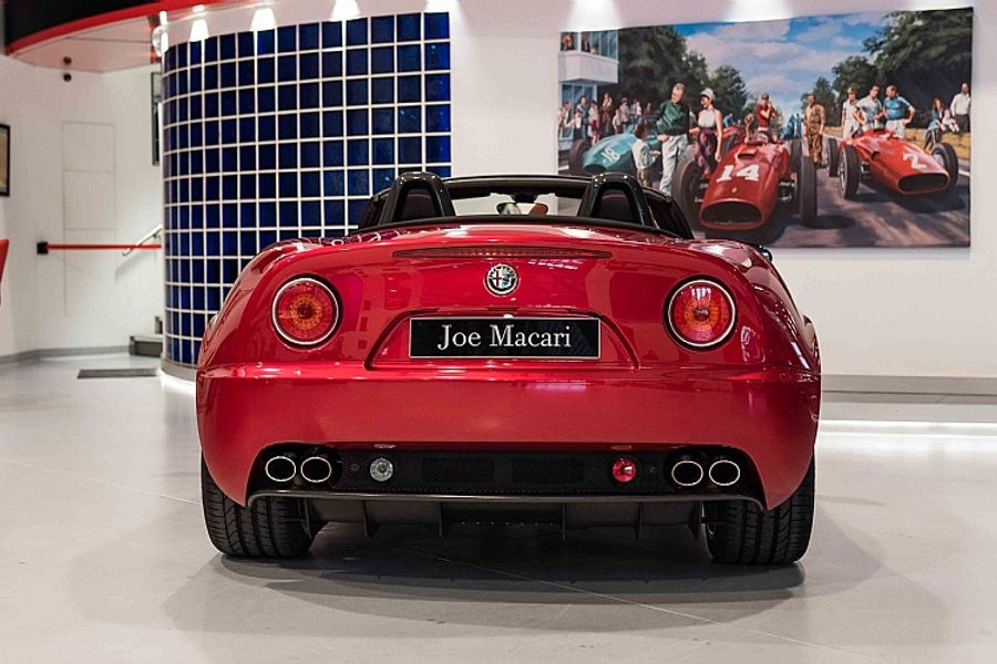 2010 Alfa Romeo 8C Spider
