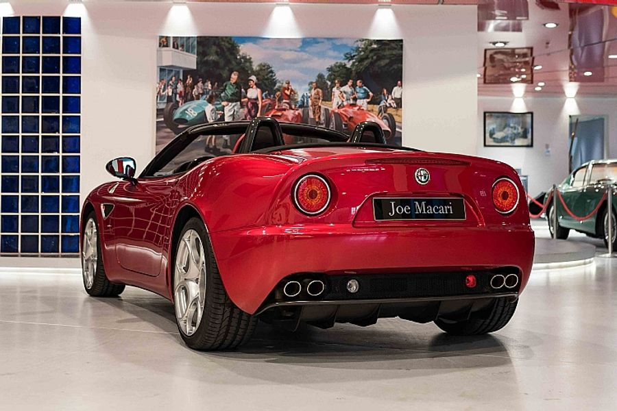 2010 Alfa Romeo 8C Spider