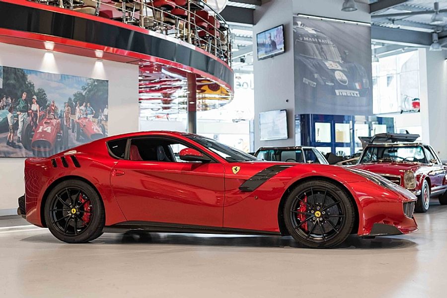 2015 Ferrari F12 TDF (LHD)