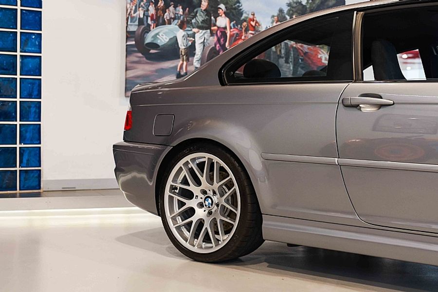2003 BMW M3 CSL (LHD)