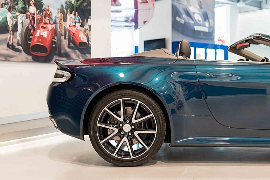2014 Aston Martin V8 Vantage S Roadster