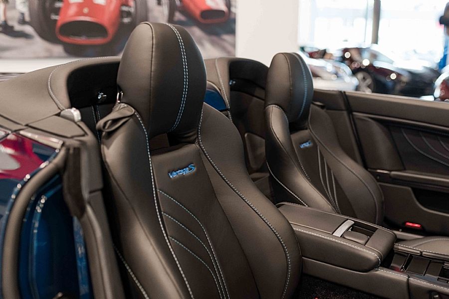 2014 Aston Martin V8 Vantage S Roadster