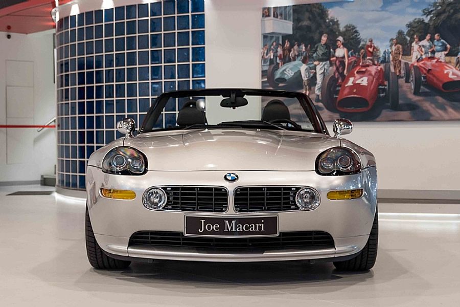 2000 BMW Z8