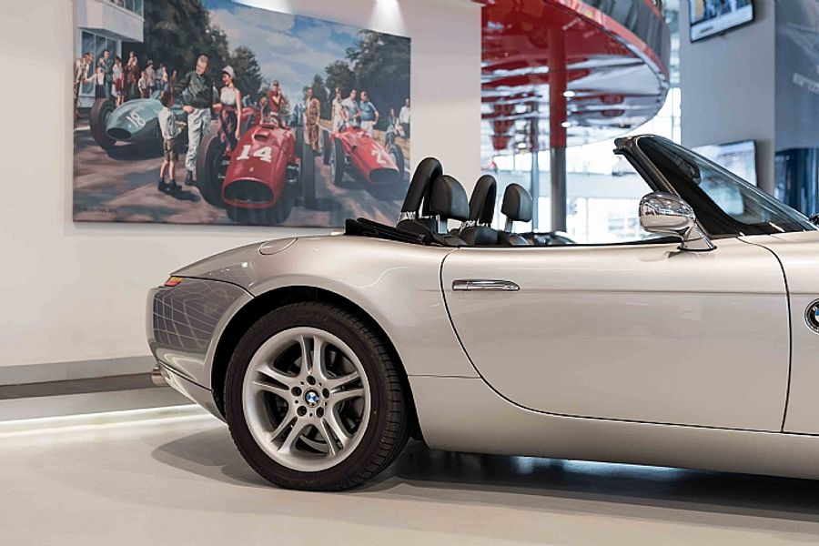 2000 BMW Z8