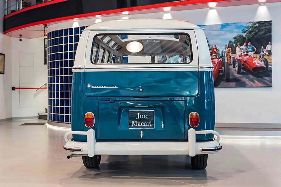 1966 Volkswagen Samba ‘Split-Screen’ Microbus