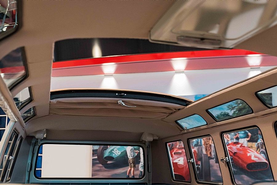 1966 Volkswagen Samba ‘Split-Screen’ Microbus