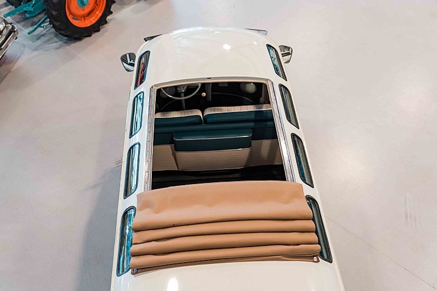 1966 Volkswagen Samba ‘Split-Screen’ Microbus