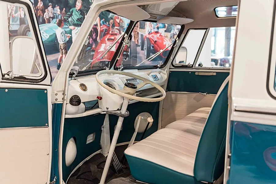 1966 Volkswagen Samba ‘Split-Screen’ Microbus