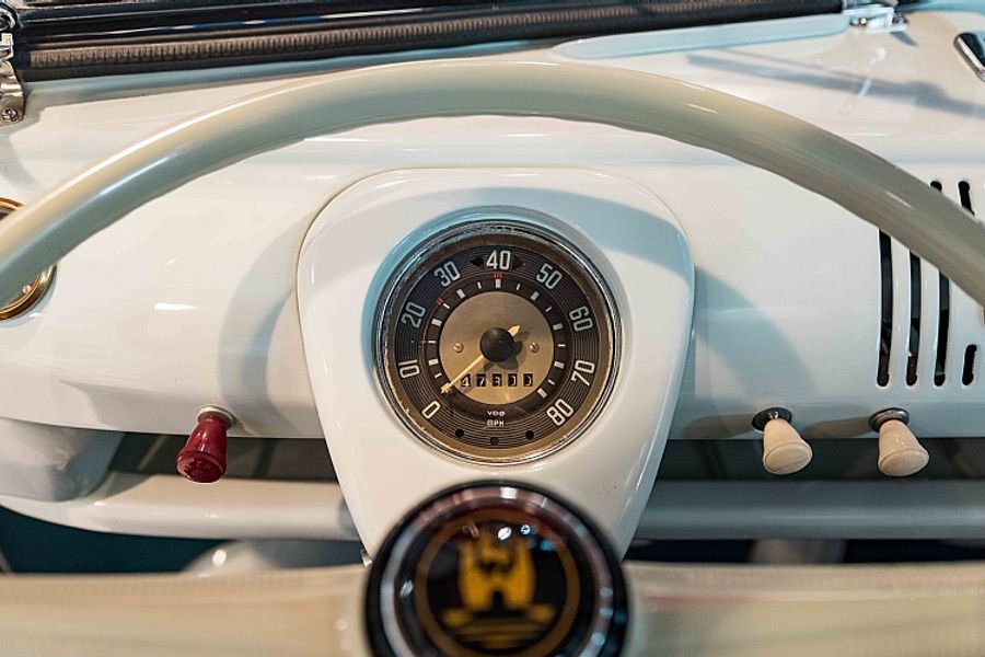 1966 Volkswagen Samba ‘Split-Screen’ Microbus