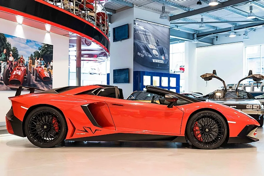 2017 Lamborghini Aventador SV Roadster