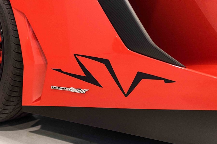 2017 Lamborghini Aventador SV Roadster