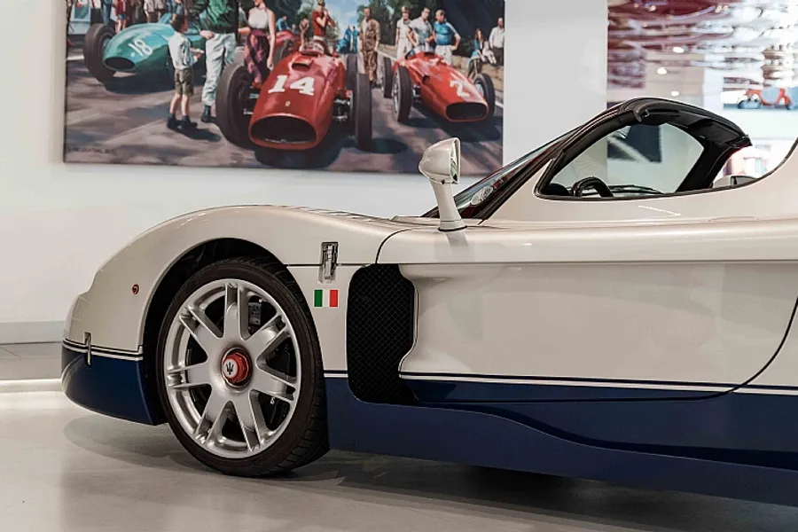 2005 Maserati MC12