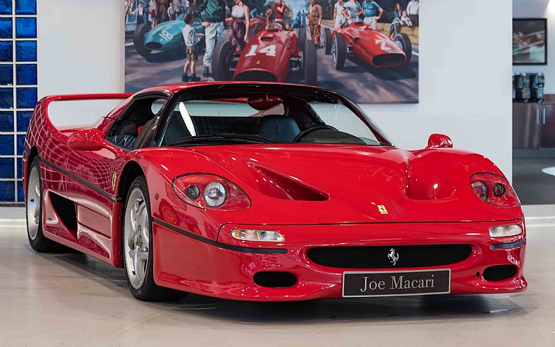 Ferrari F50, LaFerrari,2台セット Three of Ferrari's 'Big Six' Headline RM Sotheby's Miami Auction