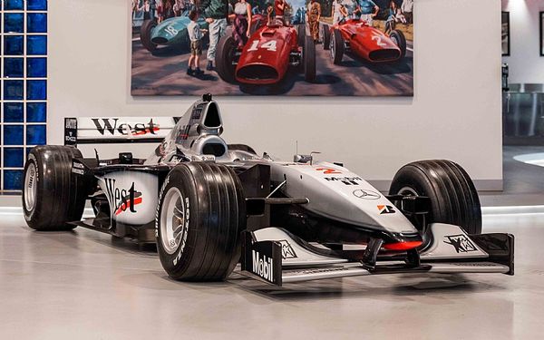 1999 McLaren F1 MP4-14 Show Car