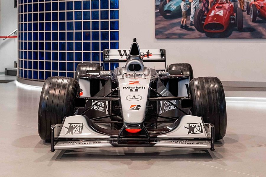 1999 McLaren F1 MP4-14 Show Car