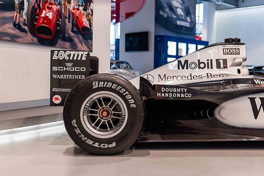 1999 McLaren F1 MP4-14 Show Car