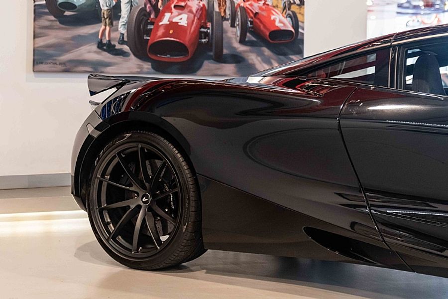 2018 McLaren 720S