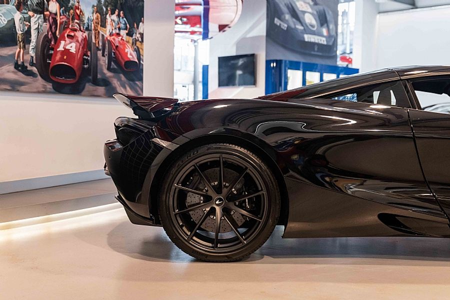 2018 McLaren 720S