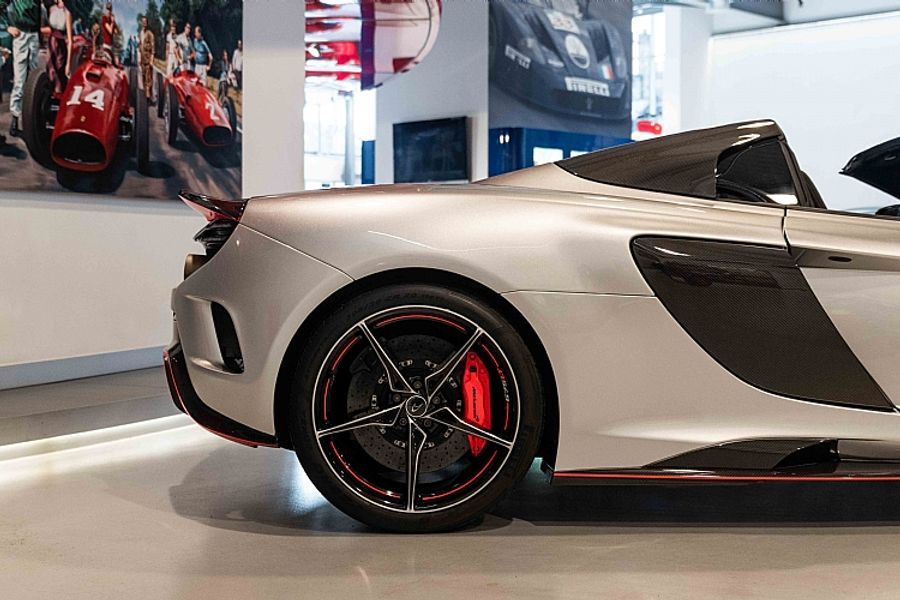 2017 McLaren 675LT Spider MSO