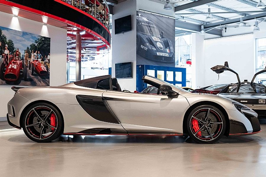2017 McLaren 675LT Spider MSO