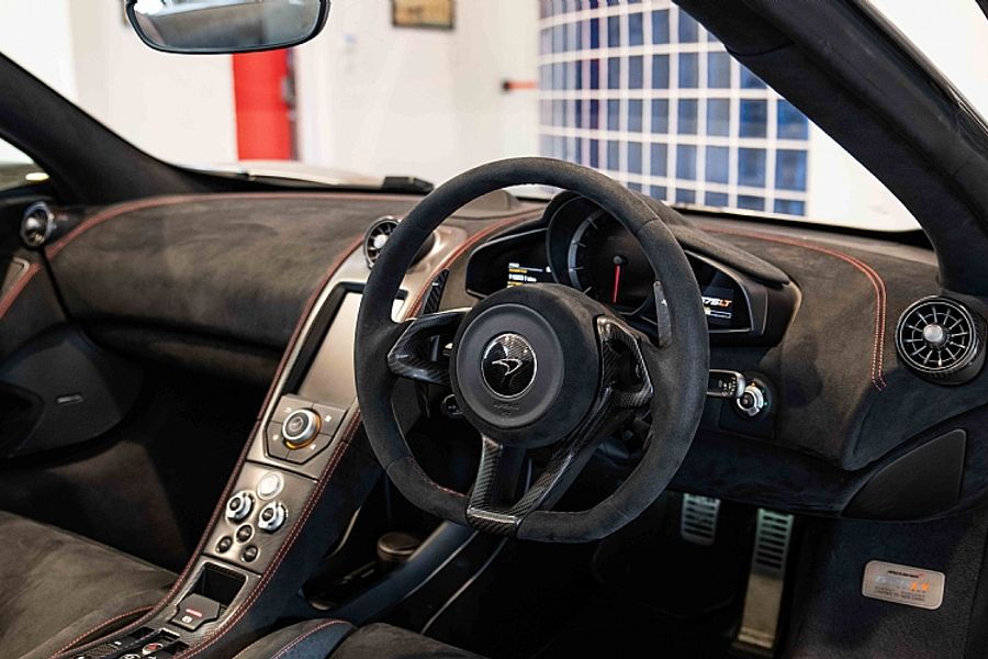 2017 McLaren 675LT Spider MSO