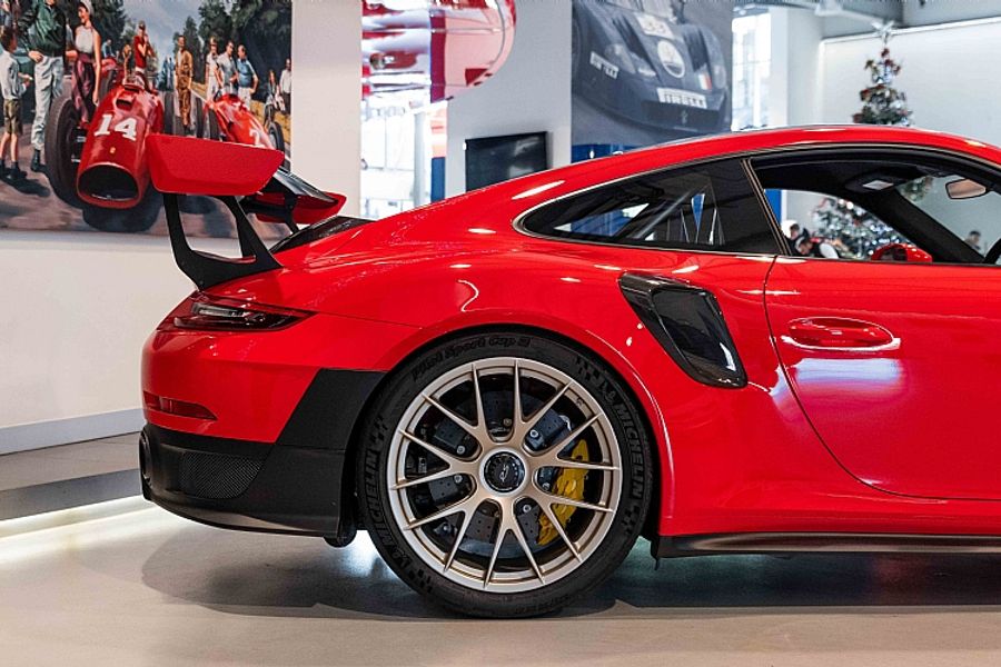 2018 Porsche 991 GT2RS RHD