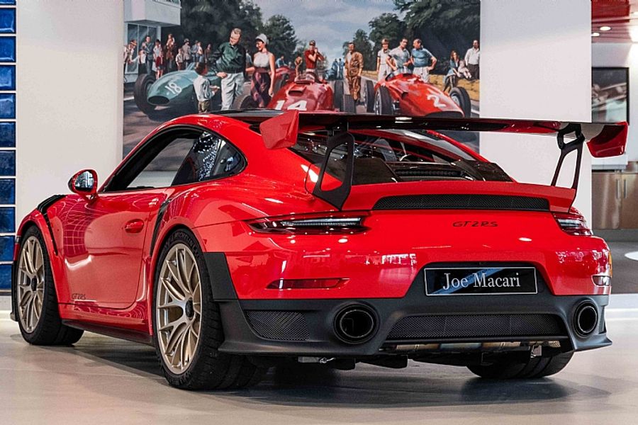 2018 Porsche 991 GT2RS RHD