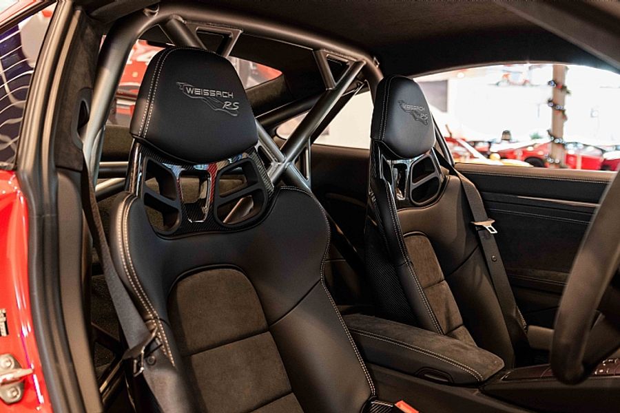 2018 Porsche 991 GT2RS RHD