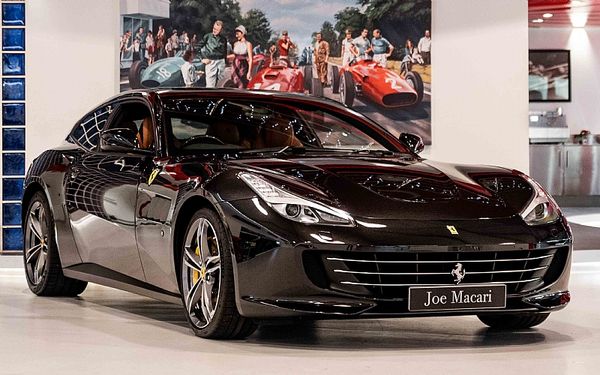 2018 Ferrari GTC4 Lusso V12