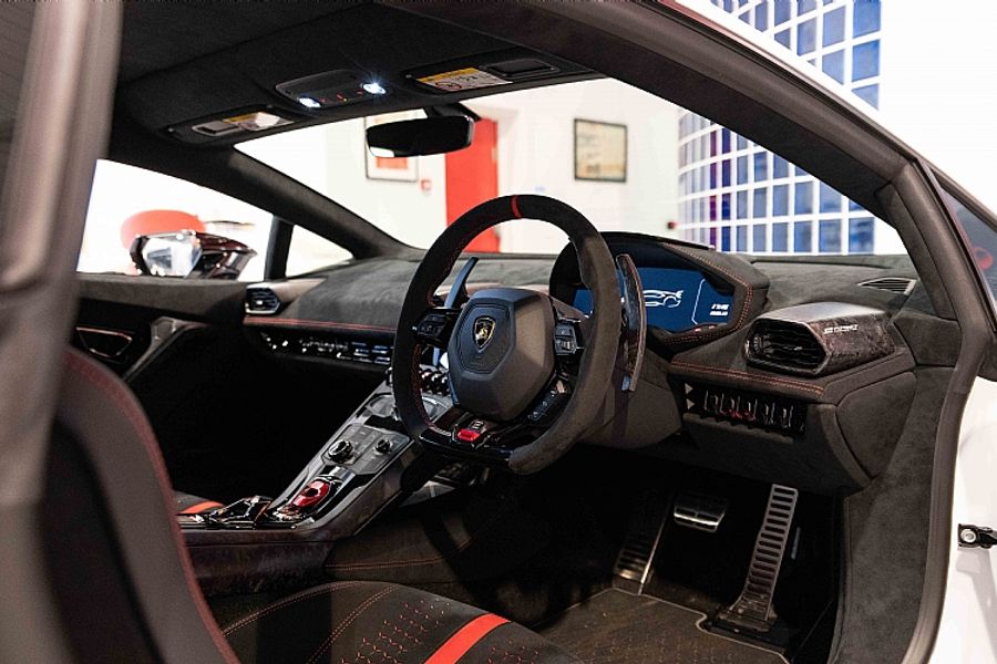 2018 Lamborghini Huracan Performante