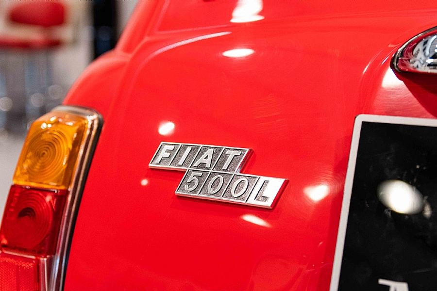 1970 Fiat 500 L