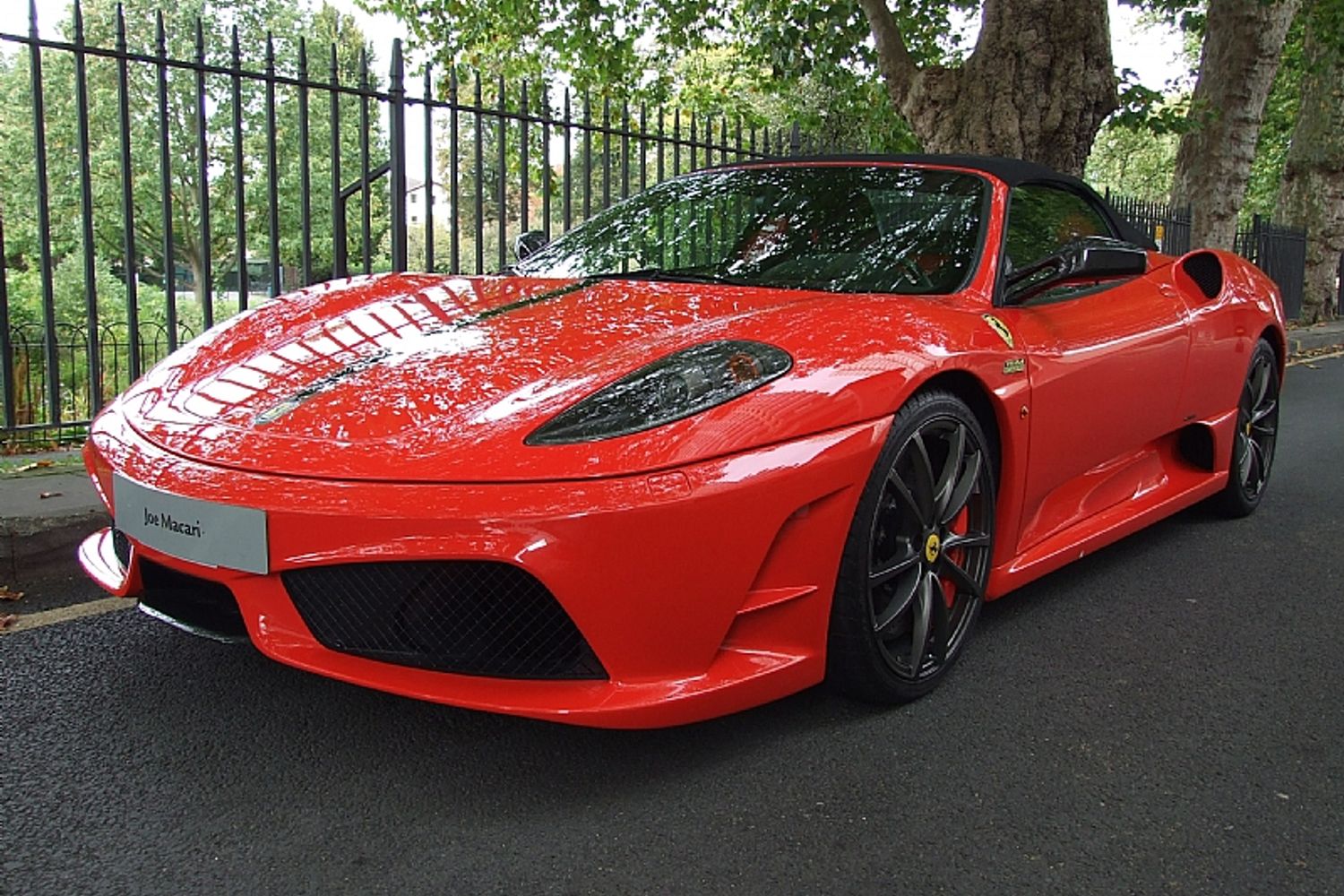 Ferrari 16M Scuderia
