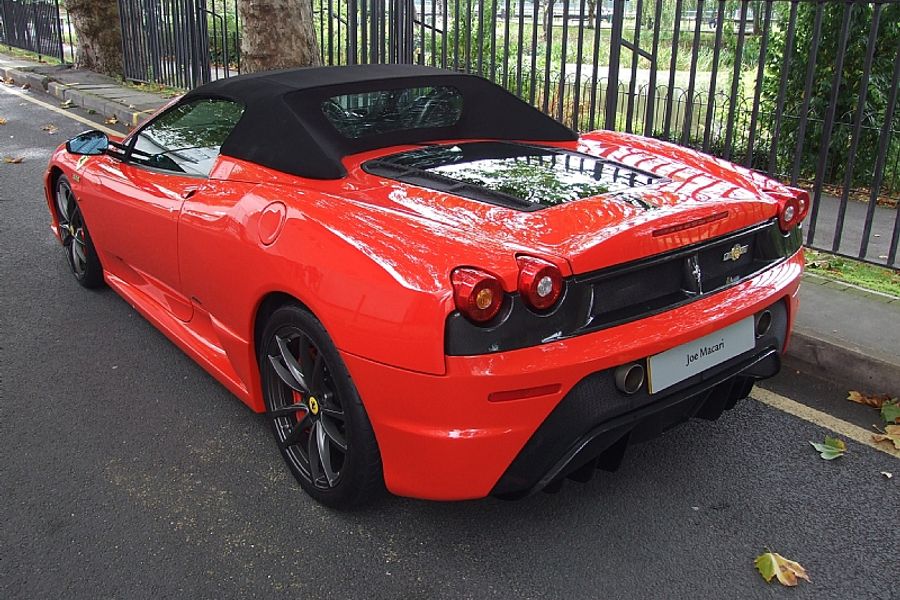 Ferrari 16M Scuderia