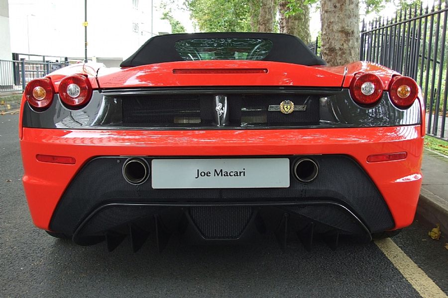 Ferrari 16M Scuderia