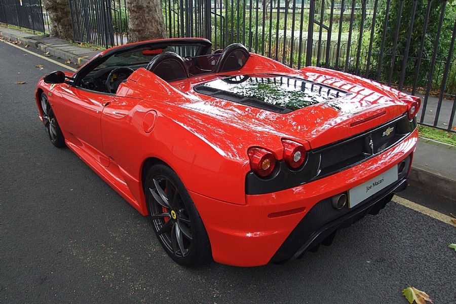 Ferrari 16M Scuderia