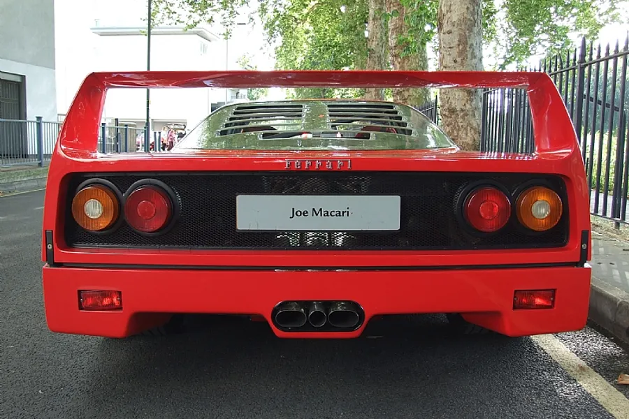 1990 Ferrari F40