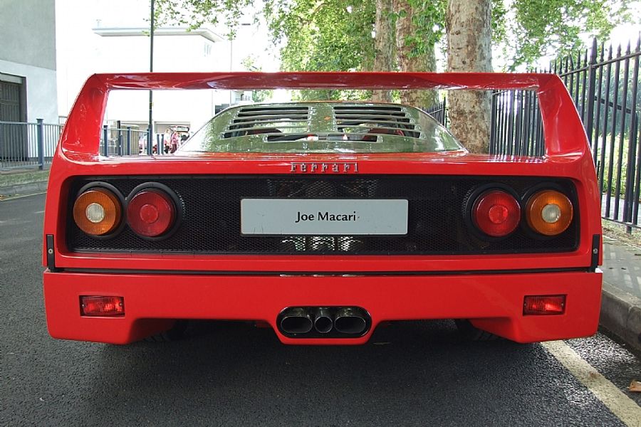 1990 Ferrari F40