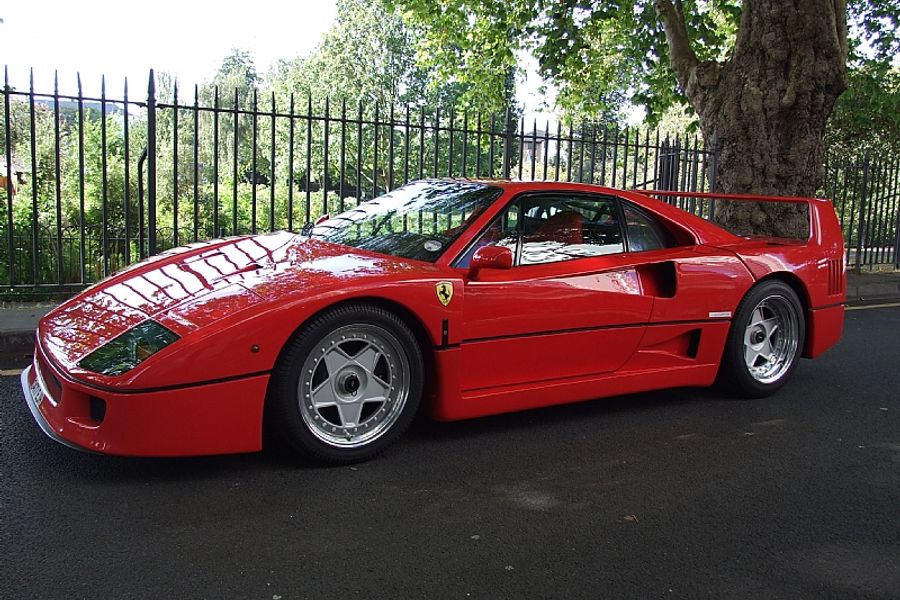 1990 Ferrari F40