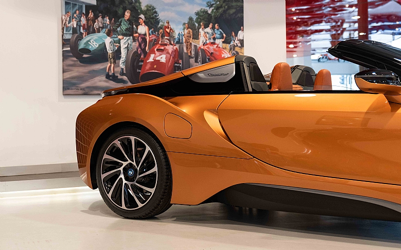 2018 BMW i8 Roadster Previously Sold | Joe Macari